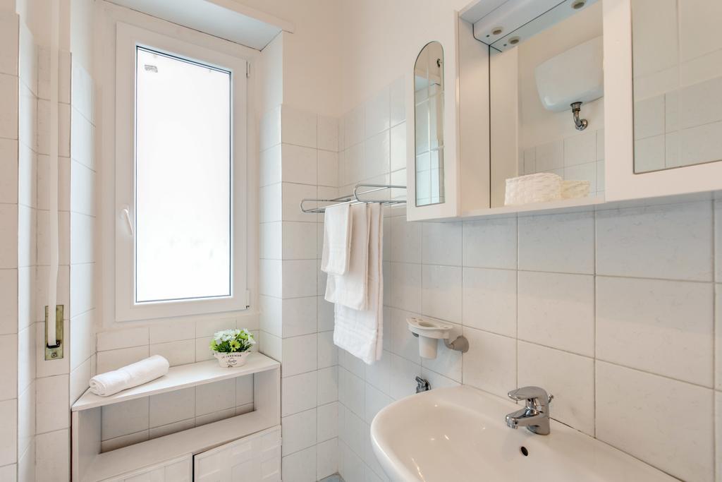 Daisy Guest House Colosseo 로마 객실 사진
